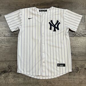 Nike NY Yankees Aaron Judge #99 Pinstripe Jersey Youth Large Fits Women's Medium